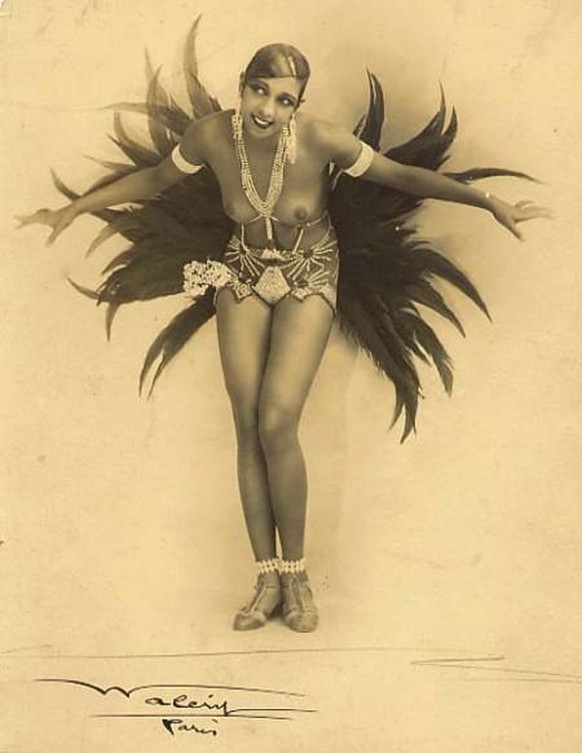 Josephine Baker dans La Revue des Revues (1927) par Lucien Waléry.