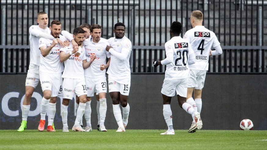 Jubel bei den Spielern des FC Zuerich im Fussball Meisterschaftsspiel der Super League zwischen dem FC Zuerich und dem FC Lugano im Letzigrund, am Sonntag, 2. Mai 2021, in Zuerich. (KEYSTONE/Alexandra ...