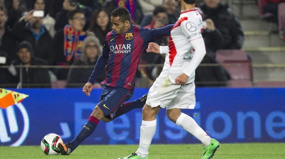 Einer von vier Einsätzen: In der Copa del Rey darf Douglas gegen Huesca Flanken schlagen.
