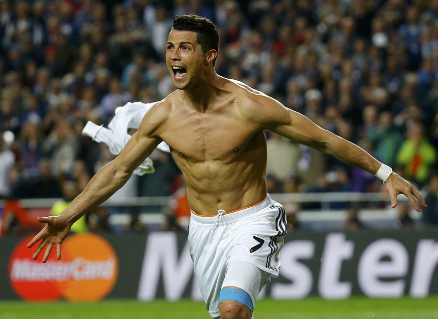 Real-Star Cristiano Ronaldo feiert einen Sieg seiner Mannschaft – und seinen gestählten Body. Junge Männer möchten es ihm gleichtun.