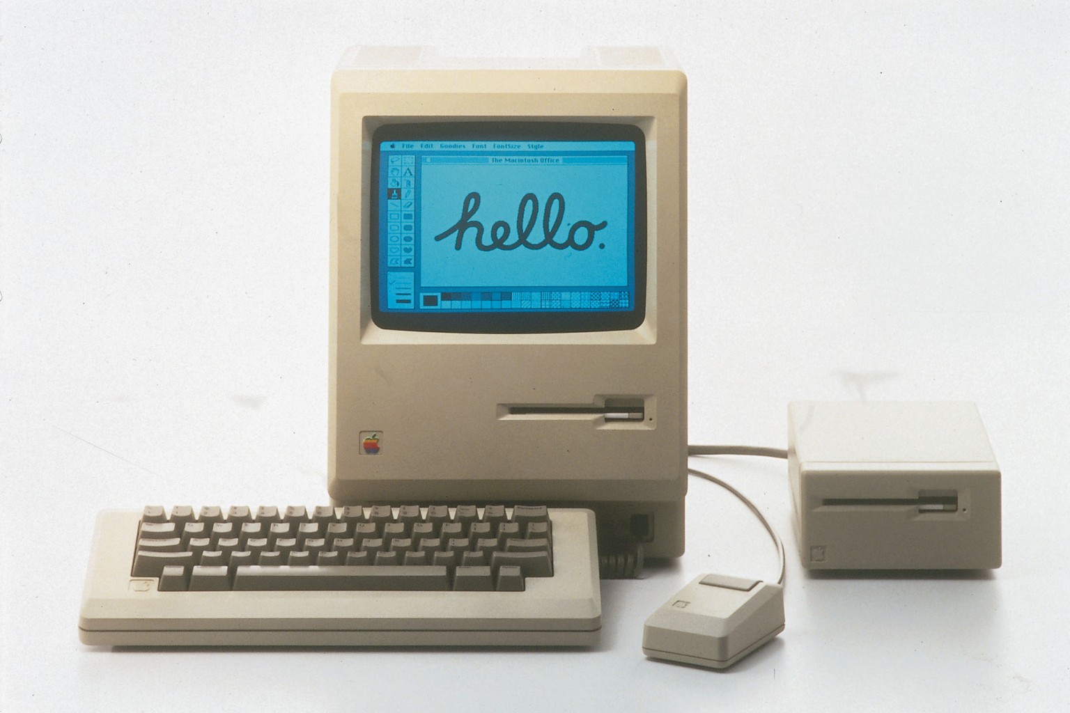 Der erste Mac kostete 2495 US-Dollar – nach heutigem Wert um die 6000 Franken.