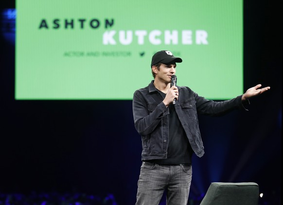 IMAGE DISTRIBUTED FOR QUICKBOOKS - Actor and investor Ashton Kutcher, right, greets the crowd at Intuit&#039;s QuickBooks Connect 2019 on Thursday, Nov. 7, in San Jose, Calif. (Adm Golub/AP Images for ...