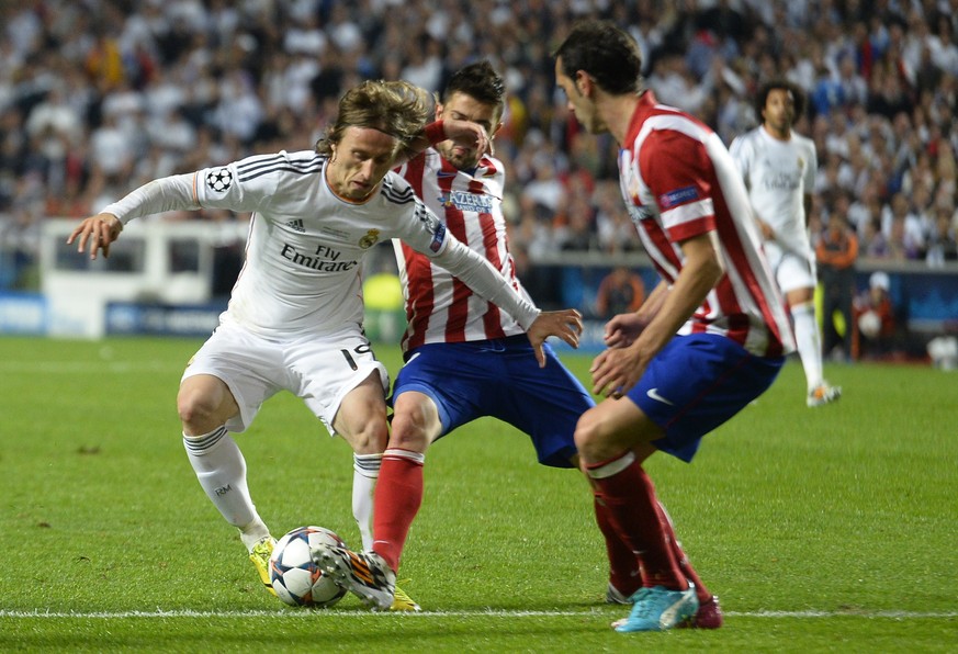 Luka Modric machte mit Di Maria zu Beginn das Spiel gechickt breit.