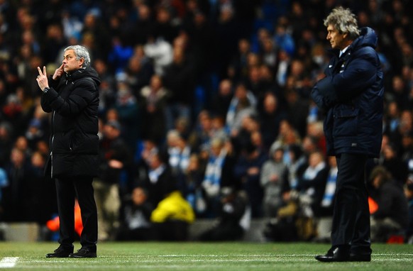 Jose Mourinho (links) fügte Manuel Pellegrini und Manchester City die erste Heimniederlage der Saison zu.