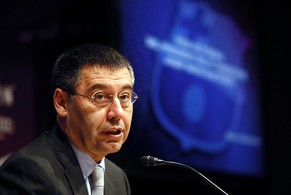 Barça-Präsident Bartomeu wittert Verschwörung.