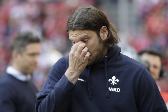 Darmstadt&#039;s head coach Torsten Frings arrives for the German Soccer Bundesliga match between FC Bayern Munich and SV Darmstadt 98 at the Allianz Arena stadium in Munich, Germany, Saturday, May 6, ...