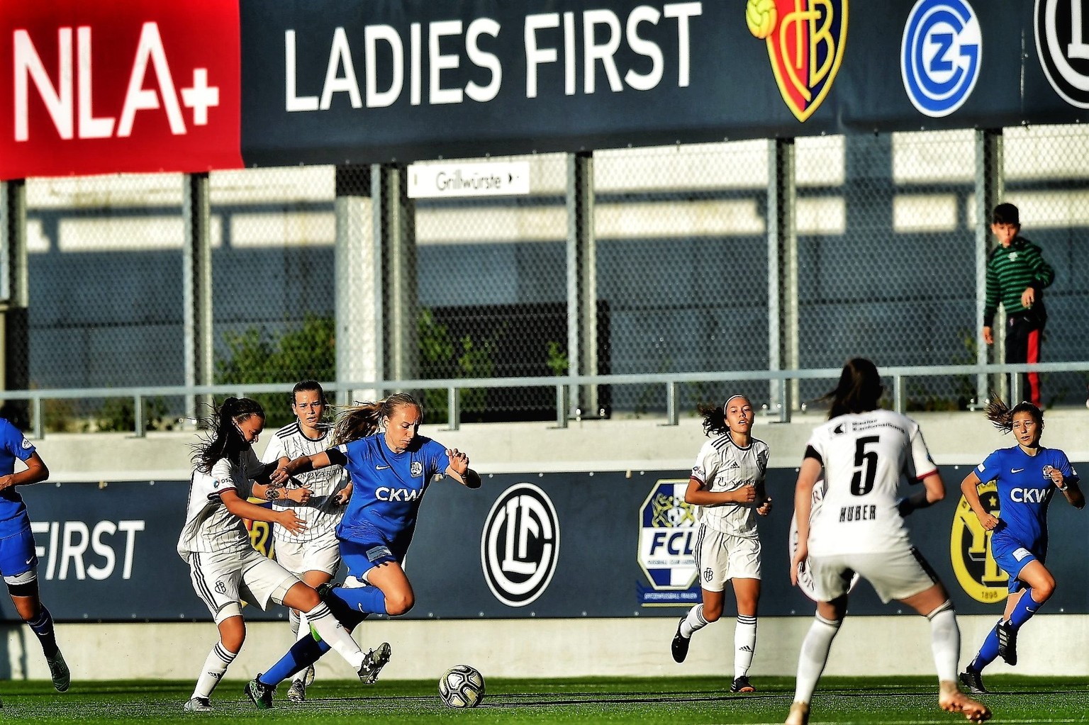 Frauenfussball FCL gegen FCB