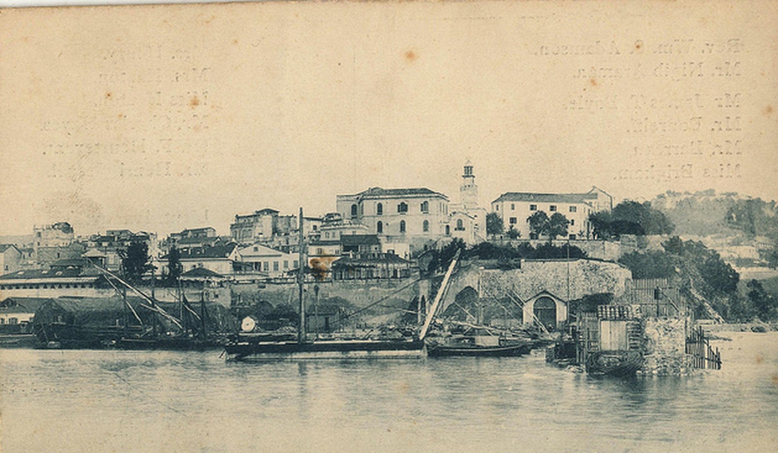 Der Hafen von Bône.