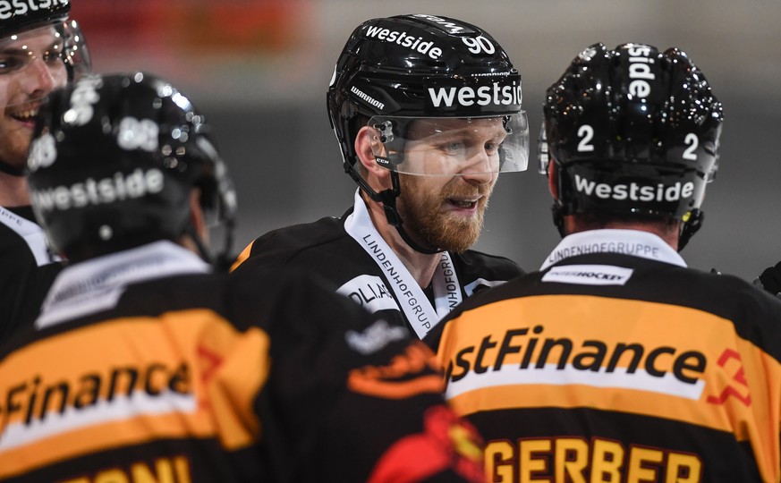 in the center, Bern&#039;s player Ted Brithen celebrate with teammate the the 1-4 goal, during the friendly match of National League A (NLA) Swiss Championship 2020/21 between HC Ambri Piotta and HC B ...