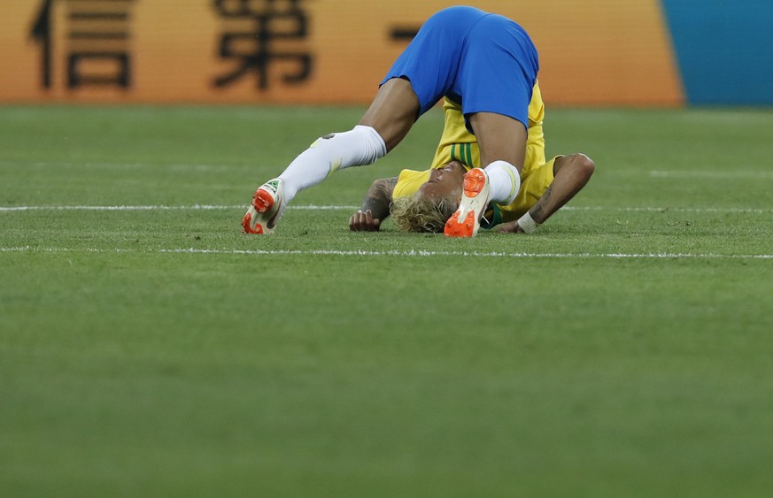 Brazil&#039;s Neymar falls down during the group E match between Brazil and Switzerland at the 2018 soccer World Cup in the Rostov Arena in Rostov-on-Don, Russia, Sunday, June 17, 2018. (AP Photo/Dark ...