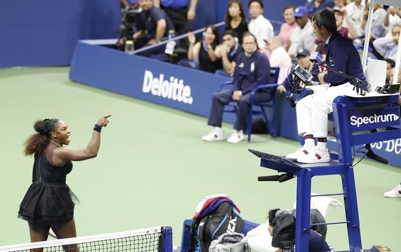 epa07087478 YEARENDER SEPTEMBER 2018.Serena Williams of the US gestures towards chair umpire Carlos Ramos (R) as she plays Naomi Osaka of Japan during the women&#039;s final of the US Open Tennis Cham ...
