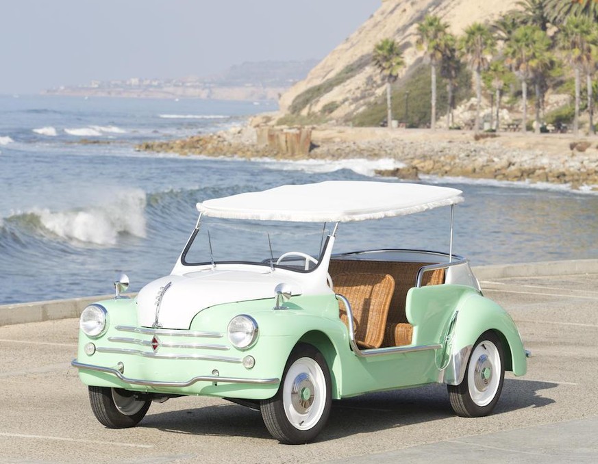Renault 4CV Resort Special beach car retro design strand auto https://www.bonhams.com/auctions/23132/lot/43/?category=list