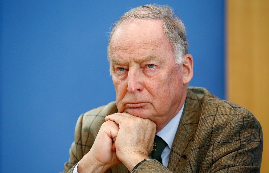 Alexander Gauland of the anti-immigration party Alternative for Germany (AfD) is pictured during a news conference in Berlin, Germany, March 14, 2016. REUTERS/Wolfgang Rattay/File Photo