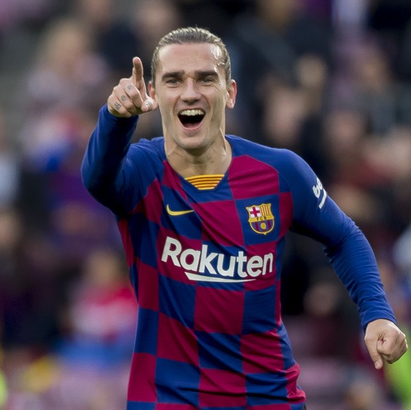Barcelona&#039;s Antoine Griezmann celebrates after scoring a goal during a Spanish La Liga soccer match between Barcelona and Alaves at Camp Nou stadium in Barcelona, Spain, Saturday, Dec. 21, 2019.  ...