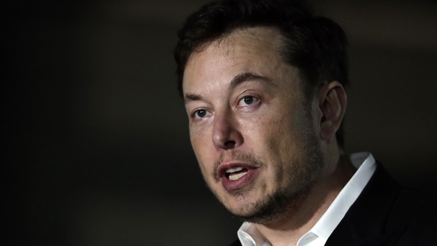 Tesla CEO and founder of the Boring Company Elon Musk speaks at a news conference Thursday, June 14, 2018, in Chicago. The Boring Company has been selected to build a high-speed underground transporta ...