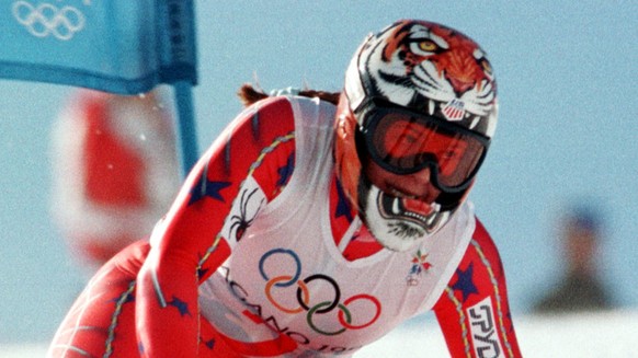 Picabo Street of Sun Valley, Idaho, passes a gate on her way to winning the gold medal in the Women&#039;s Super-G at the XVIII Olympic Winter Games in Hakuba Wednesday Feb. 11, 1998. (AP Photo/Diethe ...