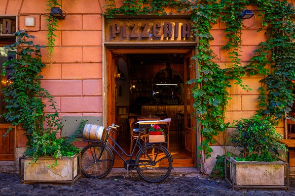 pizzeria italien rom symbolbild