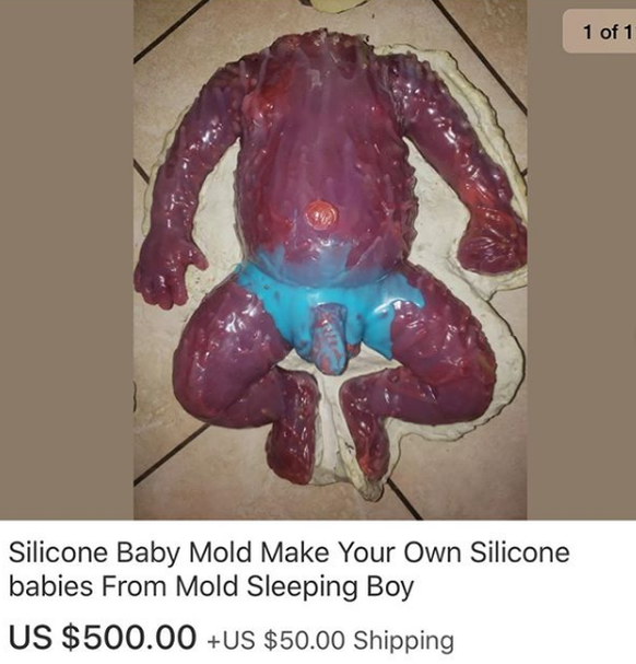Silikon-Baby-Form. Mach dein eigenes Silikon-Baby mit dieser Form. Schlafender Junge.