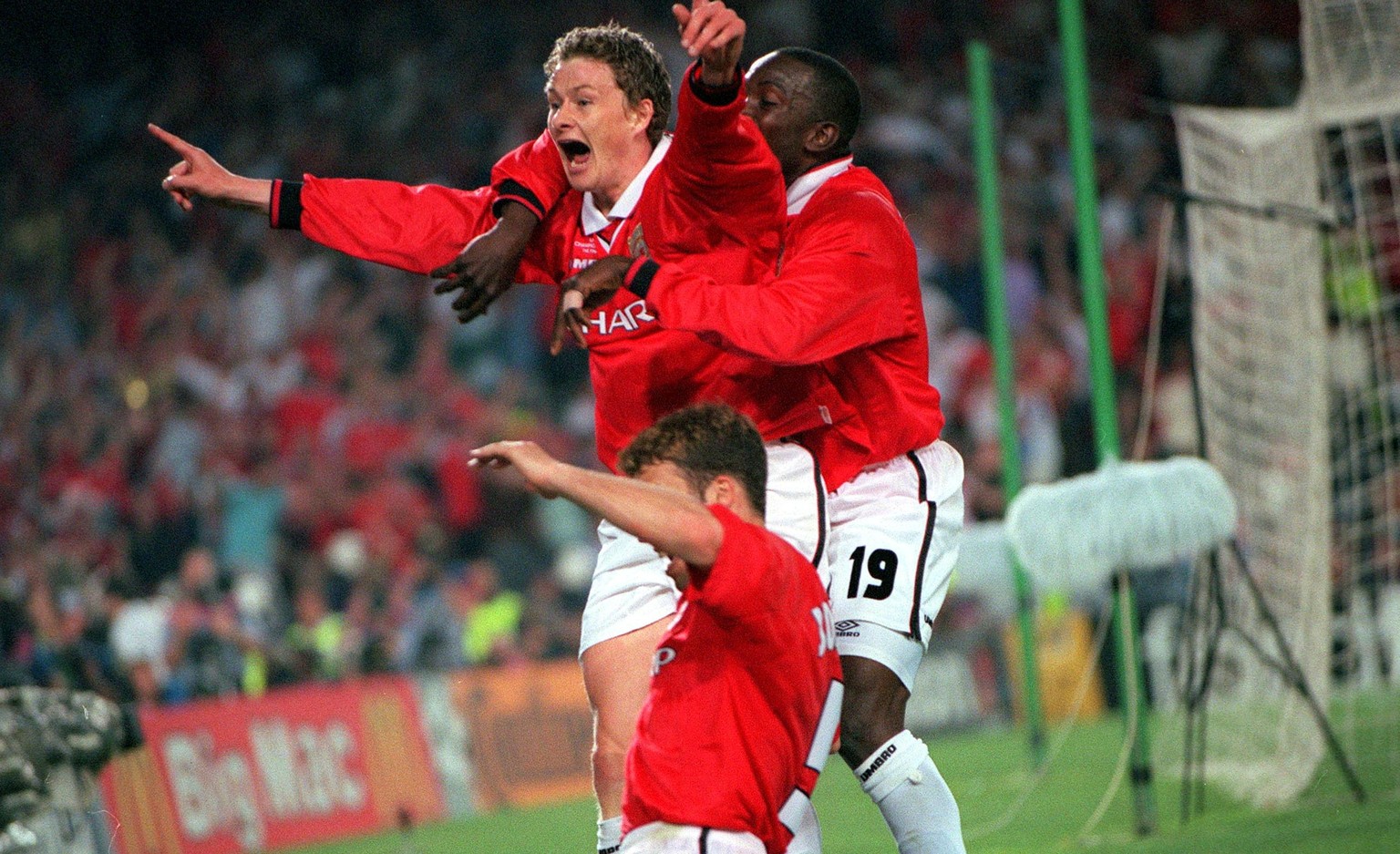 26th MAY 1999, UEFA Champions League Final, Barcelona, Spain, Manchester United 2 v Bayern Munich 1, Manchester United&#039;s Ole Gunnar Solkskjaer ecstatic after scoring the winning goal deep into in ...