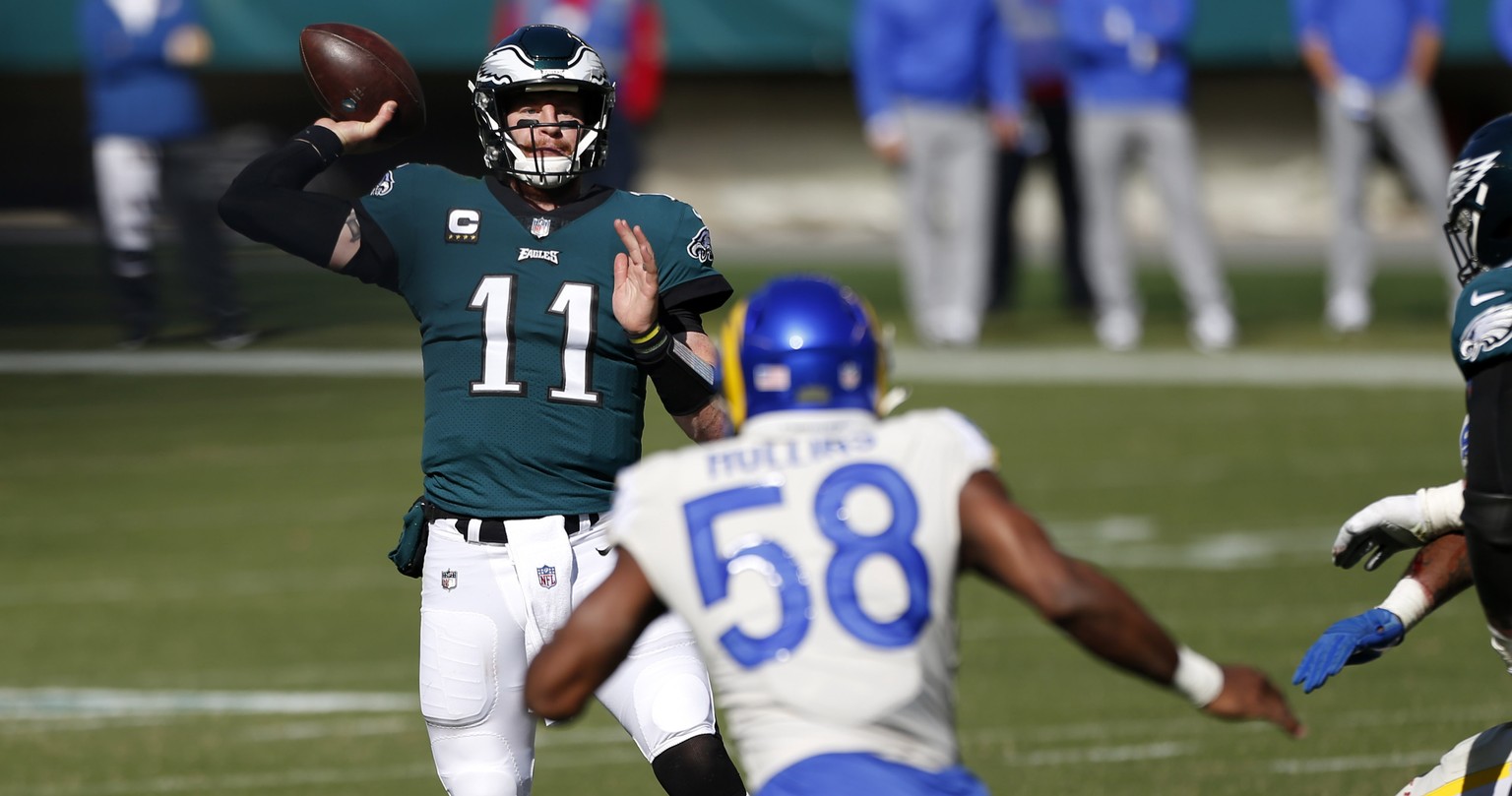 Philadelphia Eagles&#039; Carson Wentz plays during the second half of an NFL football game against the Los Angeles Rams, Sunday, Sept. 20, 2020, in Philadelphia. (AP Photo/Laurence Kesterson)