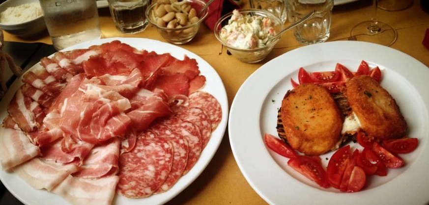 restaurants oliver baroni europa usa osteria del castello intra italien italienisches essen food antipasti mozzarella in carrozza salumi