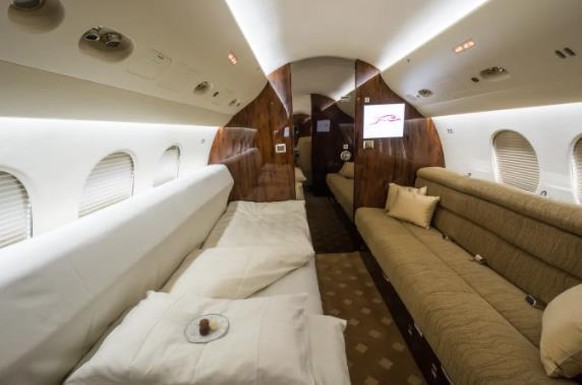 Teures Nickerchen: Flüge mit einem Privatjet können rasch bis zu 8000 Franken pro Stunde kosten.