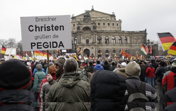 Pegida-Kundgebung in Dresden (25.01.2015)