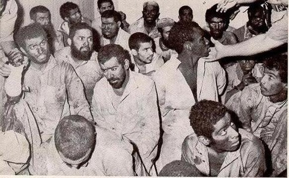 Von Riad gefangen genommene Besetzer anno 1980.