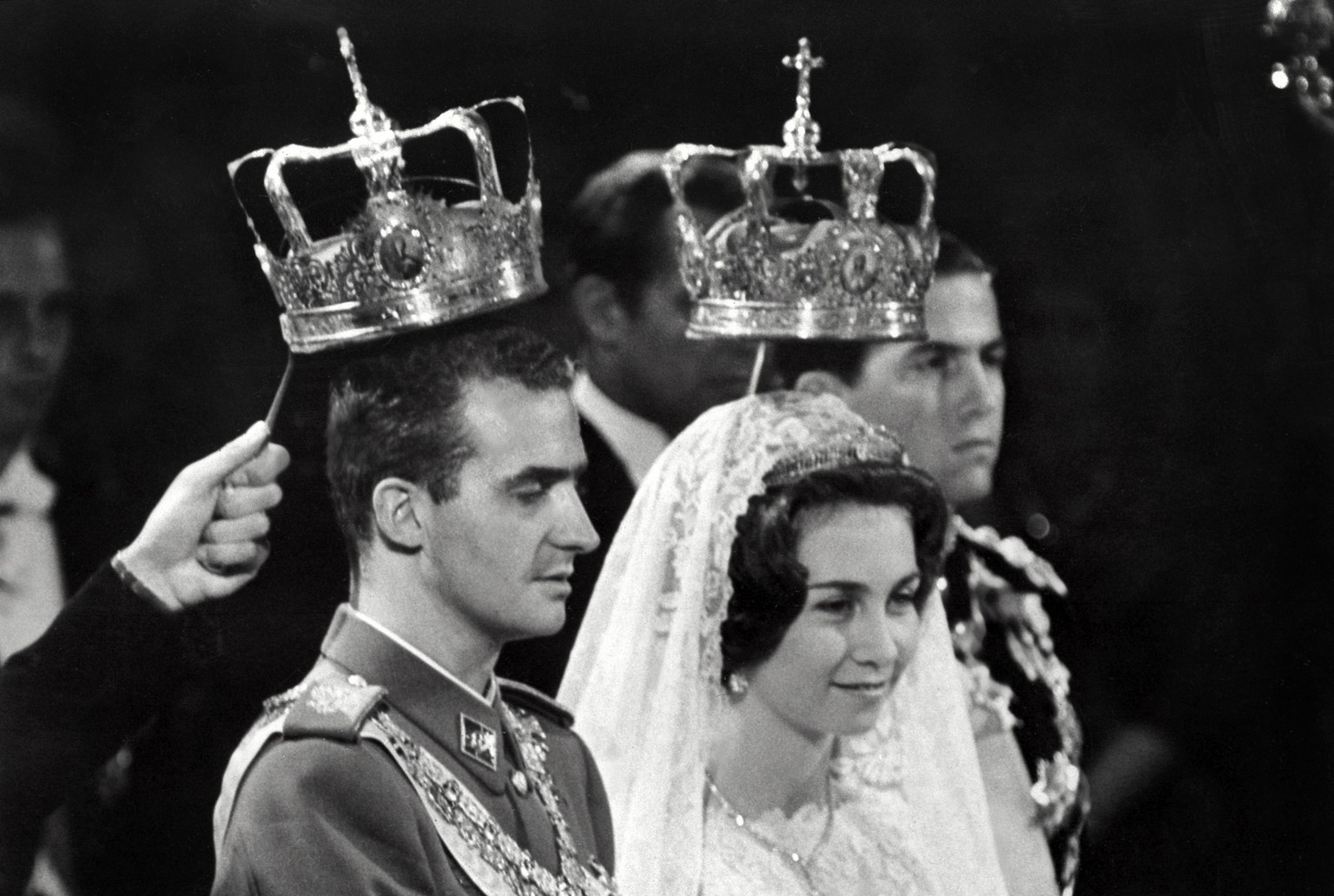 Juan Carlos und seine Frau Sophia von Griechenland bei ihrer Hochzeit in Athen.&nbsp;