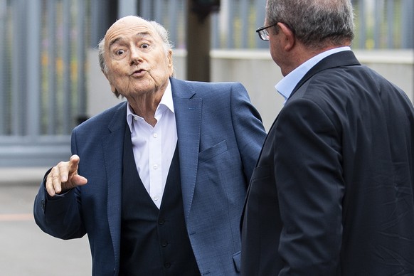 epaselect epa08638583 Former FIFA president Sepp Blatter (L) arrives in front of the building of the Office of the Attorney General of Switzerland, in Bern, Switzerland, 01 September 2020. Former UEFA ...