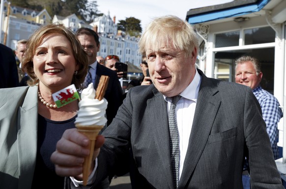 Britain&#039;s Prime Minister Boris Johnson visits Llandudno in Wales, Monday April 26, 2021, as he campaigns on behalf of the Conservative Party for local elections. (Phil Noble/Pool via AP)