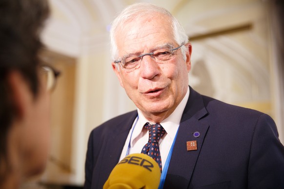 epa06983965 Spanish Minister for Foreign Affairs Josep Borrell talks to the media as he arrives for the informal meeting of European Union foreign affairs ministers at the Hofburg Palace in Vienna, Au ...