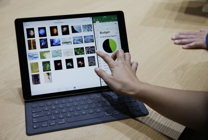 Das iPad Pro von Apple mit Tastatur.
