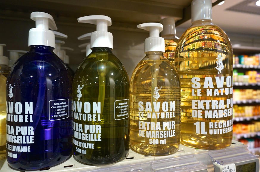 handseife badeseife savon de marseille supermarket frankreich https://www.pinterest.fr/pin/15410823704435484/