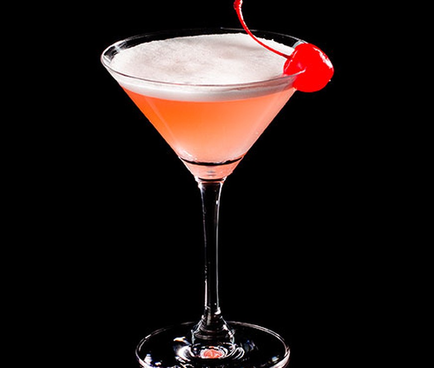 pink lady cocktail trinken alkohol drinks http://www.kitchenriffs.com/2014/02/the-pink-lady-cocktail.html