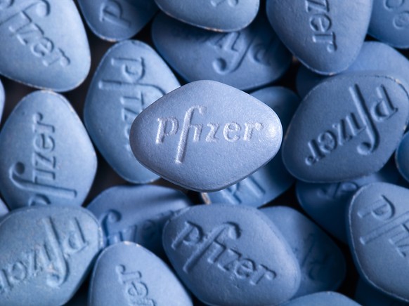 Sildenafil erlangte als Wirkstoff in dem vom US-Unternehmen Pfizer unter dem Namen Viagra auf den Markt gebrachten Arzneimittel gegen Erektionsstörungen Bekanntheit. (Symbolbild)