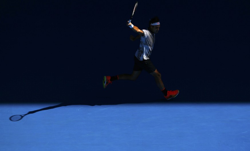 Tennis - Australian Open - Melbourne Park, Melbourne, Australia - 18/1/17 Switzerland&#039;s Roger Federer hits a shot during his Men&#039;s singles second round match against Noah Rubin of the U.S. . ...