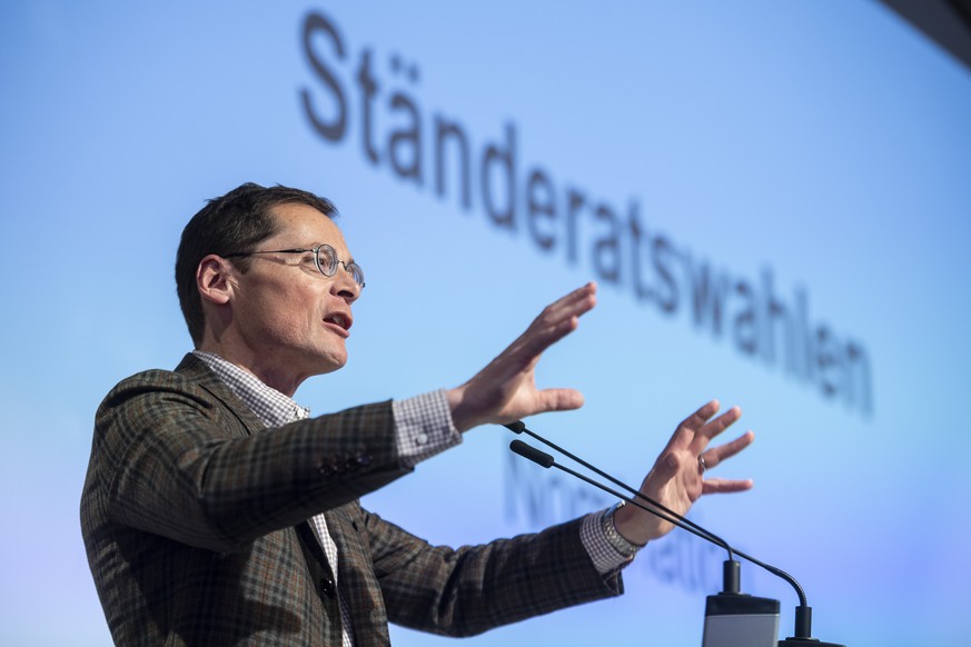 Roger Koeppel spricht ueber seine Nomination als Staenderat an der Delegiertenversammlung der SVP des Kantons Zuerich, aufgenommen am Dienstag, 2. April 2019 in Zuerich Oerlikon. (KEYSTONE/Ennio Leanz ...