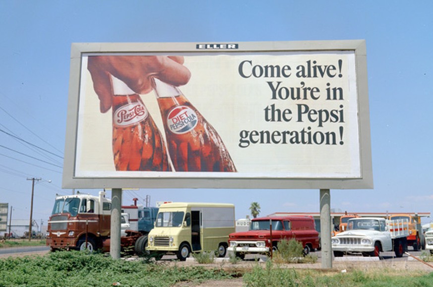 come alive you&#039;re in the pepsi generation cola soda limonade süss zucker getränk trinken http://library.duke.edu/digitalcollections/oaaaarchives_BBB0118/