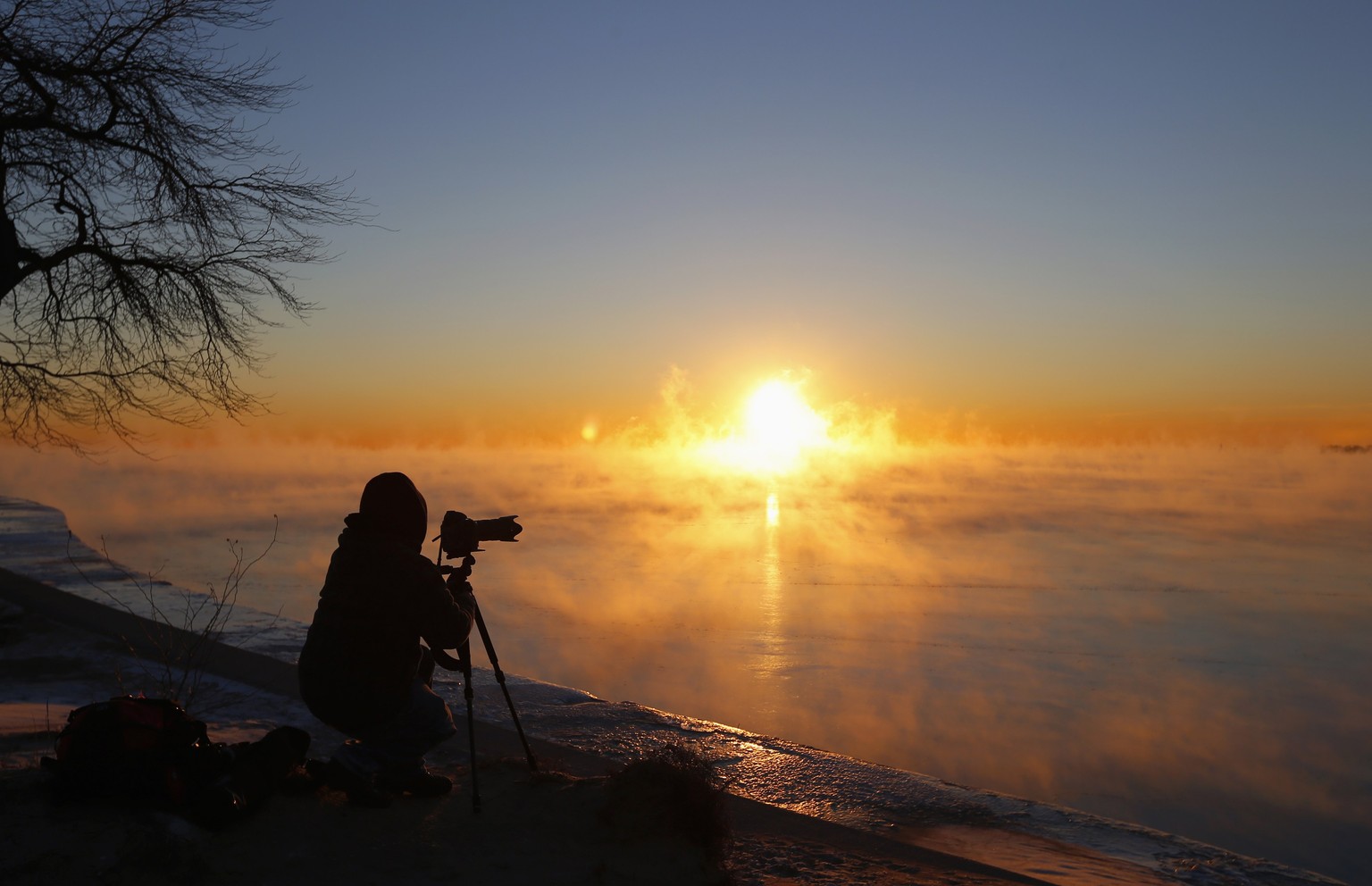 Der Fotograf&nbsp;Dave Erwin blickt auf den Lake Michigan.
