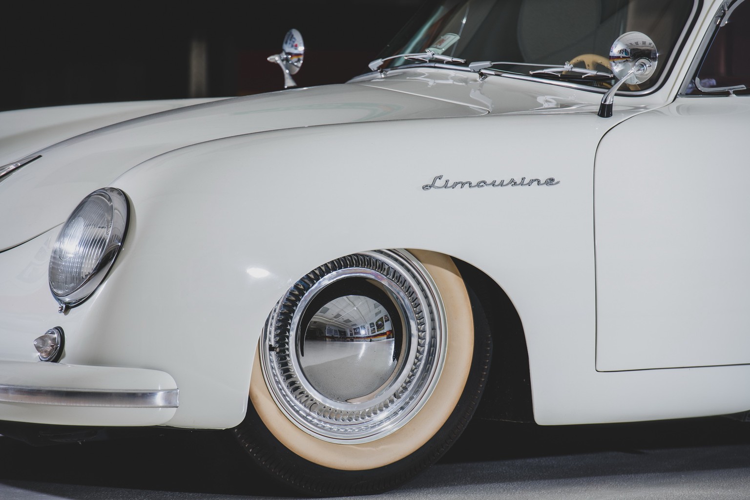 1953 Porsche 356 Limousine Custom
Offered without reserve
RM | Sotheby&#039;s - THE TAJ MA GARAJ COLLECTION 28 SEPTEMBER 2019 auktion 

https://rmsothebys.com/en/auctions/tg19/the-taj-ma-garaj-collect ...