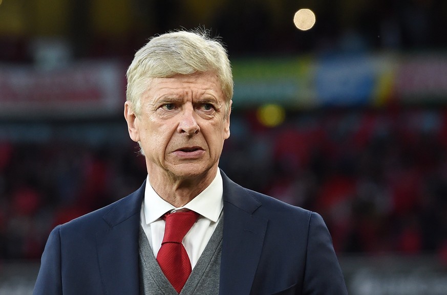 epa06698512 Arsenal manager Arsene Wenger ahead of his team&#039;s UEFA Europa League semi-final match with Atletico Madrid at the Emirates Stadium in London, Britain, 26 April 2018 (issued 28 April 2 ...