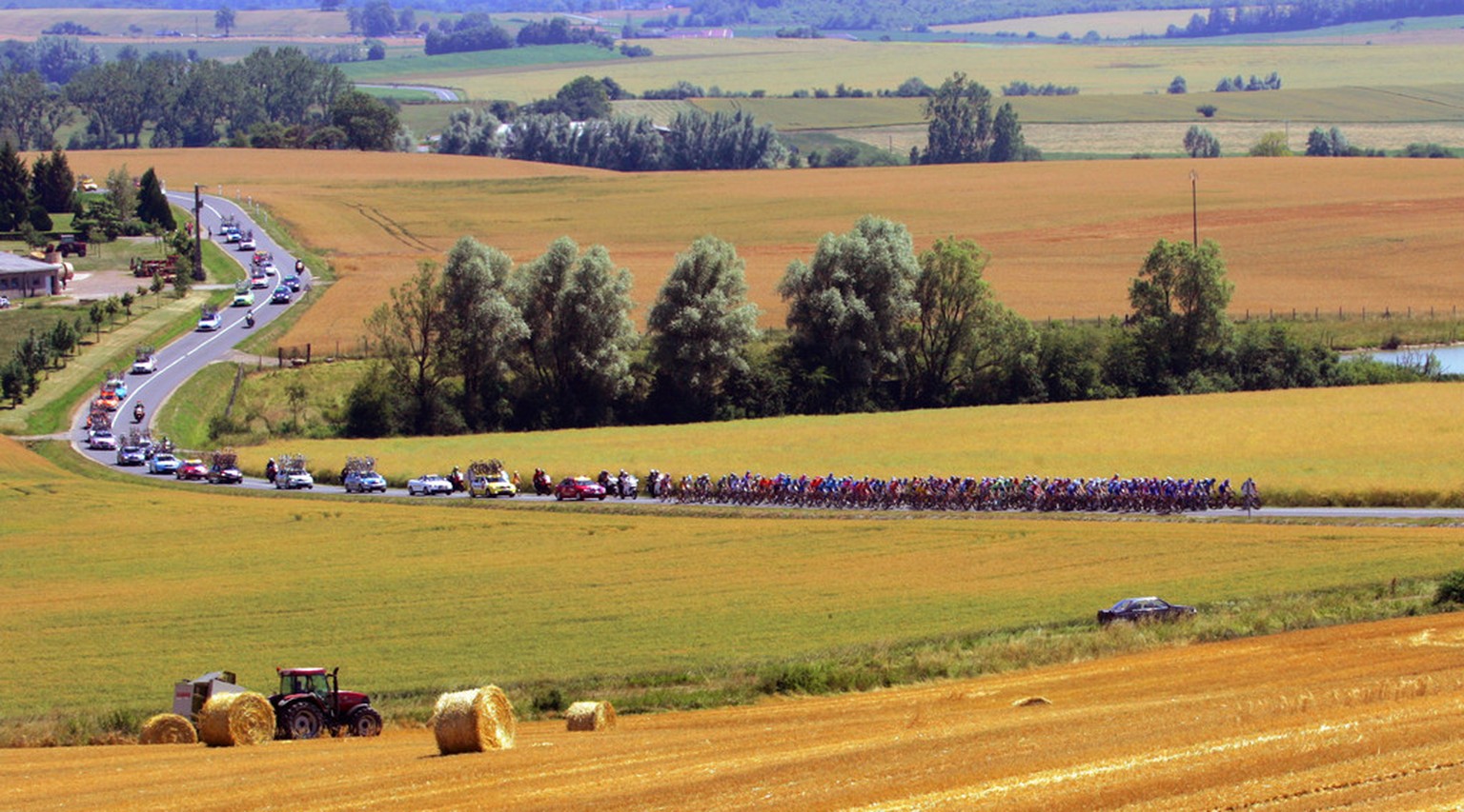 Die Tour de France auf ihrer Fahrt durchs Departement Moselle.