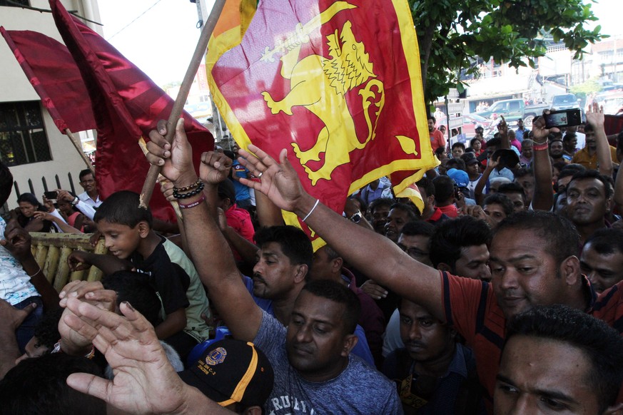 epa08003529 Supporters of Sri Lanka&#039;s President-elect Gotabaya Rajapaksa celebrate in Colombo, Sri Lanka, 17 November 2019. Rajapaksa defeated ruling party&#039;s candidate Sajith Premadasa in th ...