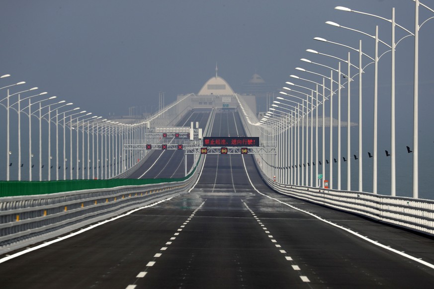 The Hong Kong-Zhuhai-Macau Bridge is seen, in Zhuhai city, south China&#039;s Guangdong province, Wednesday, March 28, 2018. The Hong Kong-Zhuhai-Macau Bridge, the world&#039;s longest cross-sea proje ...