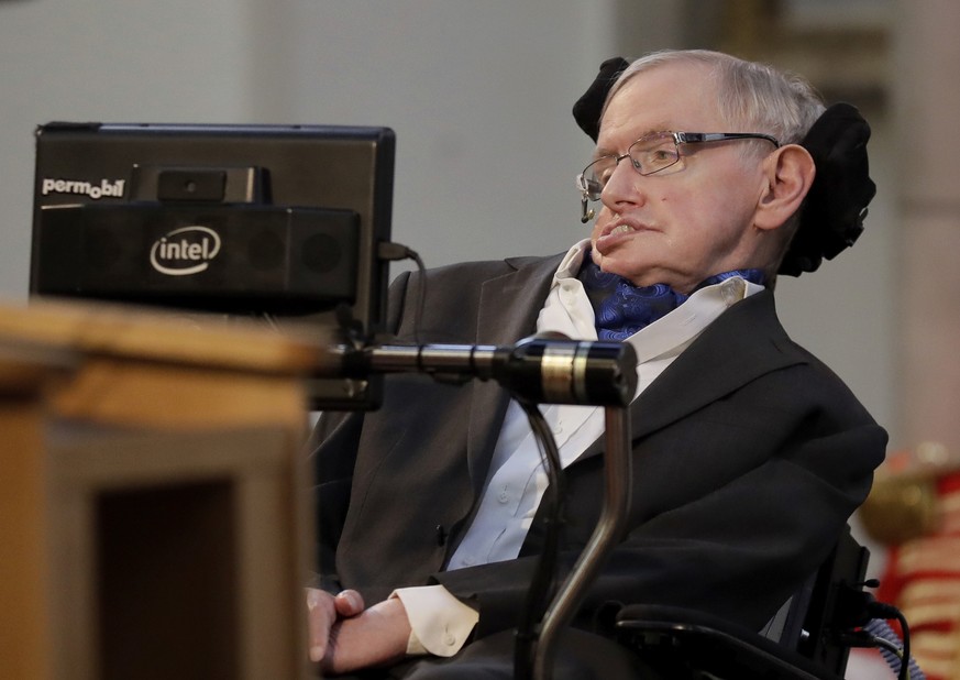 Britain&#039;s Professor Stephen Hawking delivers a keynote speech as he receives the Honorary Freedom of the City of London during a ceremony at the Guildhall in the City of London, Monday, March 6,  ...