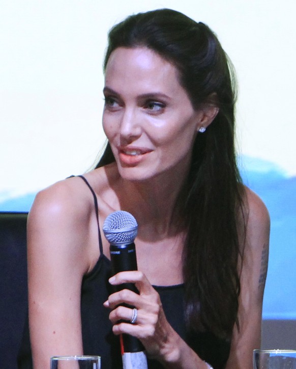 Angelina Jolie hatte schon immer dünne Ärmchen: Hier ein Foto aus dem Jahr 2014.