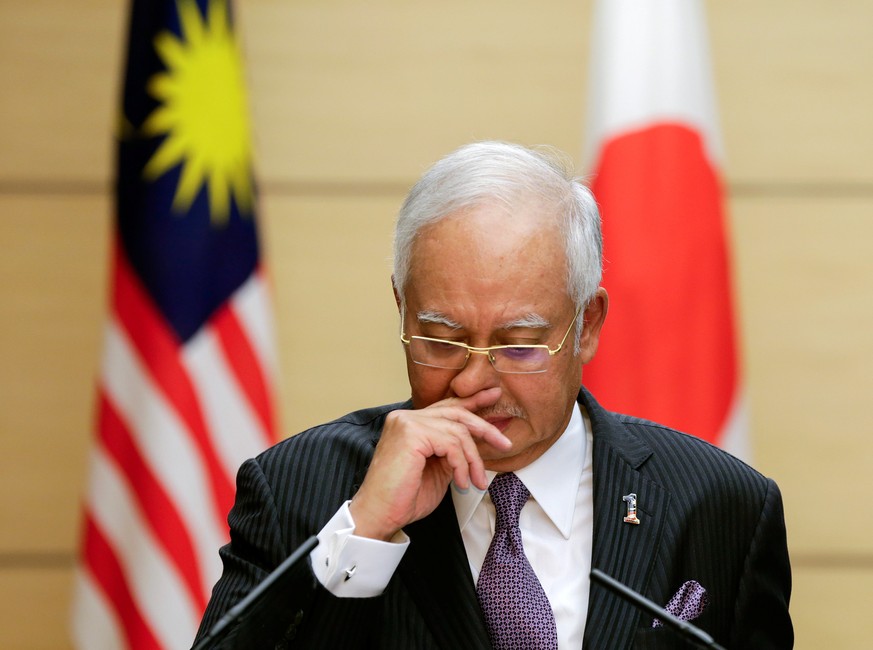 Malaysian Prime Minister Najib Razak attends a joint news conference with Japanese Prime Minister Shinzo Abe (not in picture) at Abe&#039;s official residence in Tokyo, Japan November 16, 2016. REUTER ...