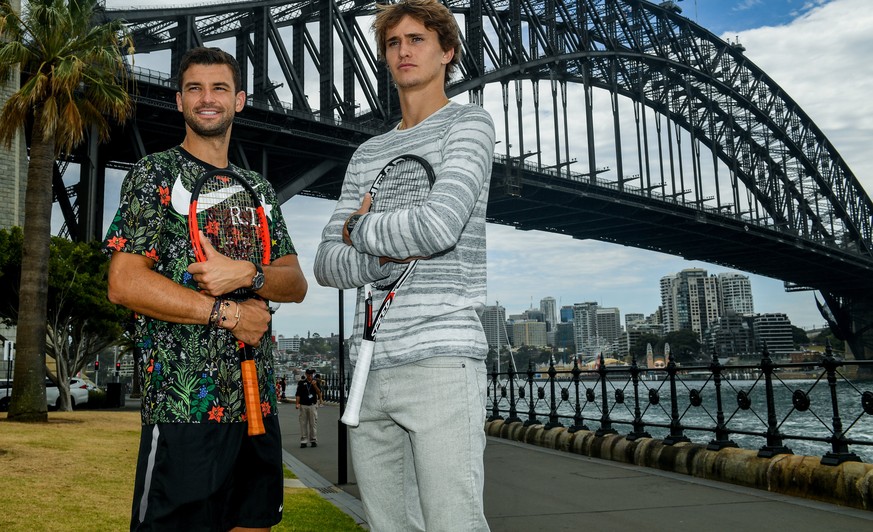 epa06424432 Tennis players (L-R) Grigor Dimitrov of Bulgaria and Alexander Zverev of Germany pose for a photograph at the FAST4 Showdown press conference in Sydney, New South Wales, Australia, 08 Janu ...