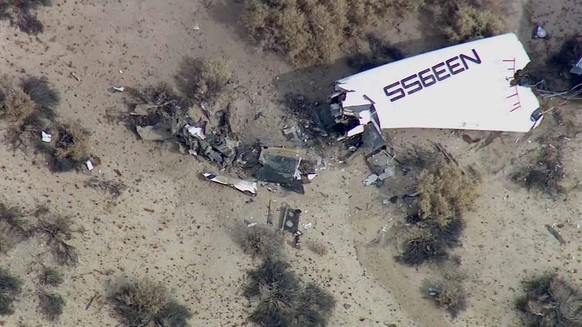 This image from video by KABC TV Los Angeles shows wreckage of what is believed to be SpaceShipTwo in Southern California&#039;s Mojave Desert on Friday, Oct. 31, 2014. A Virgin Galactic space tourism ...